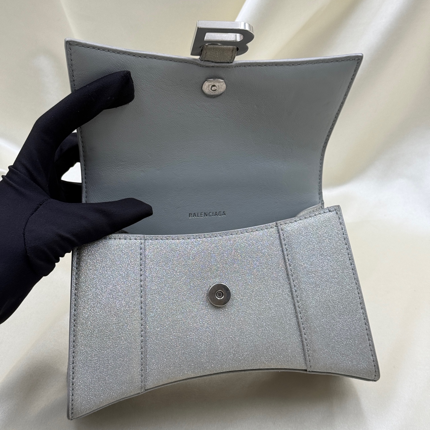 Balenciaga Hourglass Small Silver Polyester PU Crossbody Bag Authentic - Image 5