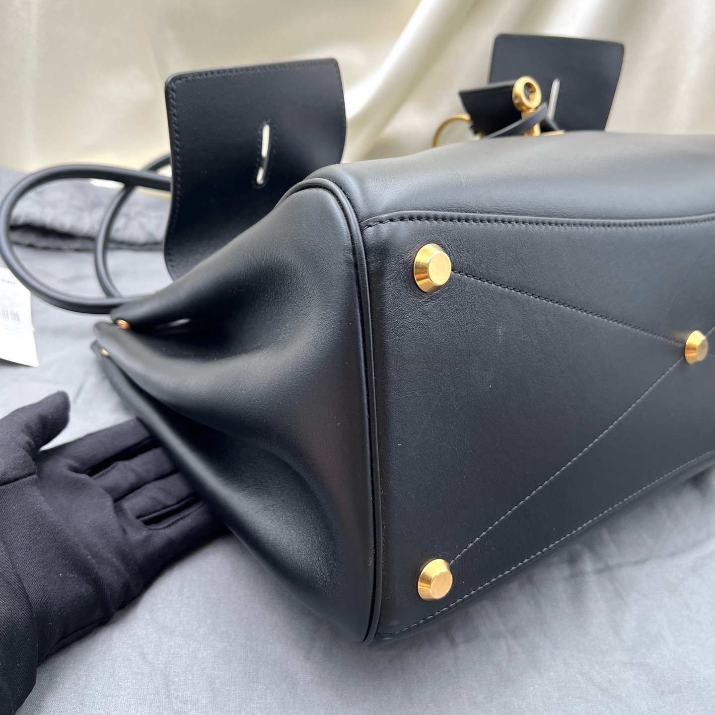 Balenciaga Bel Air Black Smooth Calfskin Tote Bag Authentic - Image 7