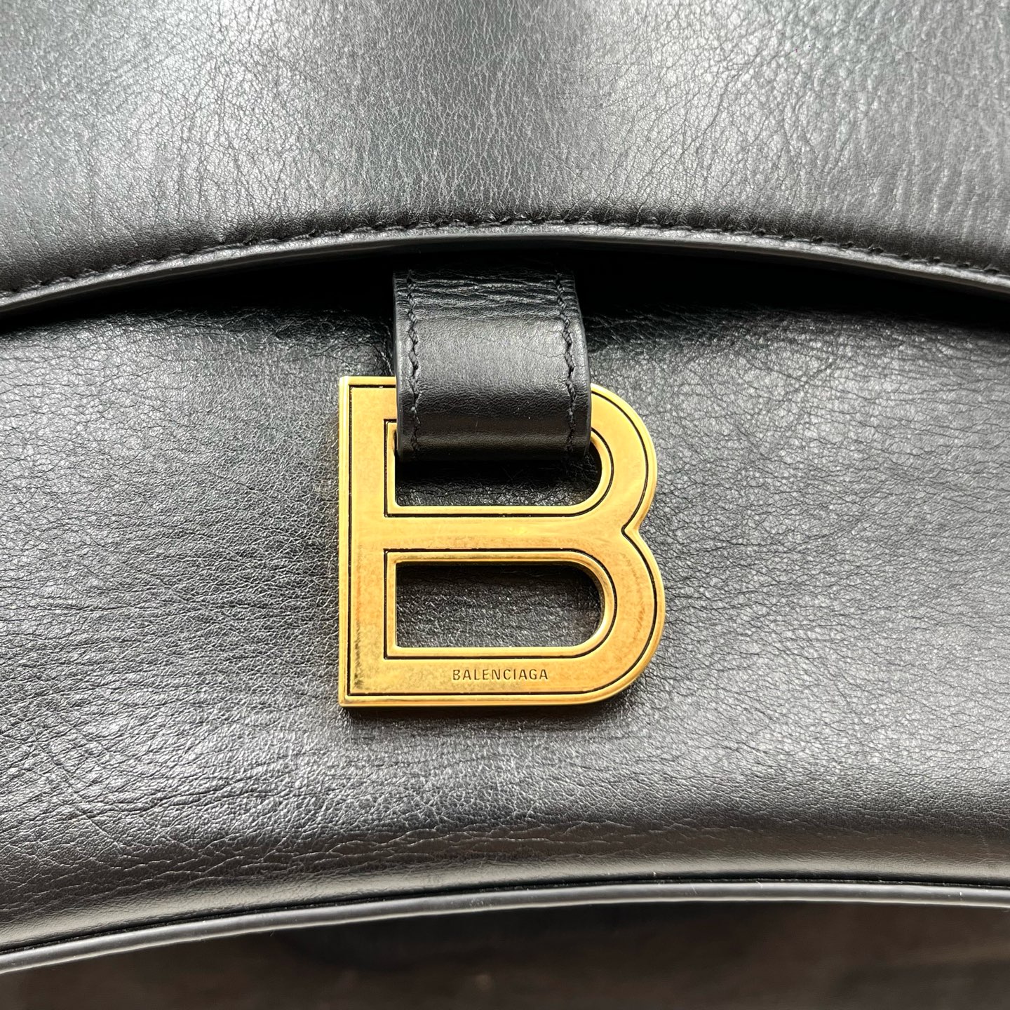 Balenciaga Downtown 6890581I7BM1090 Calfskin Nylon Shoulder Bag Authentic