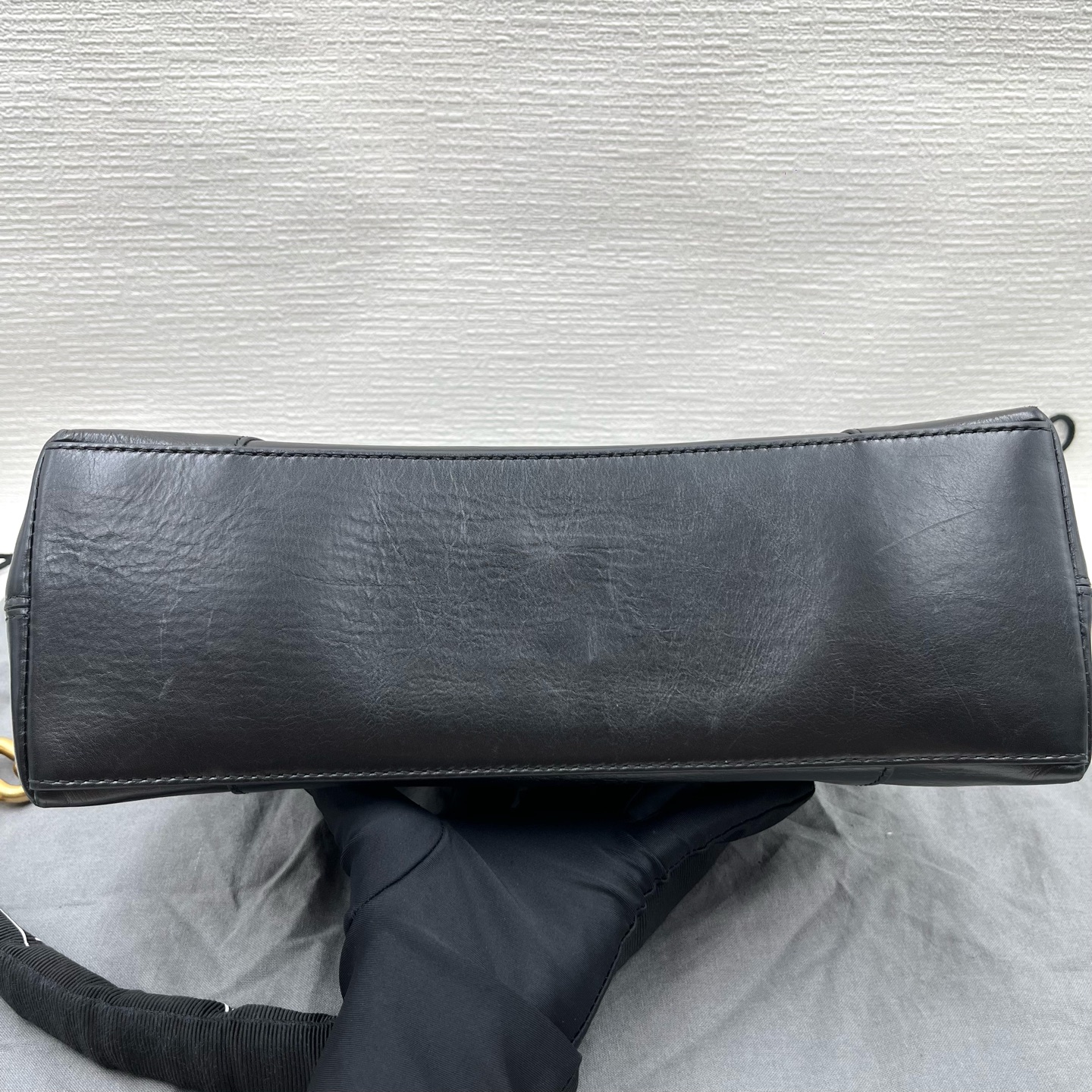 Balenciaga Downtown 6890581I7BM1090 Calfskin Nylon Shoulder Bag Authentic - Image 7