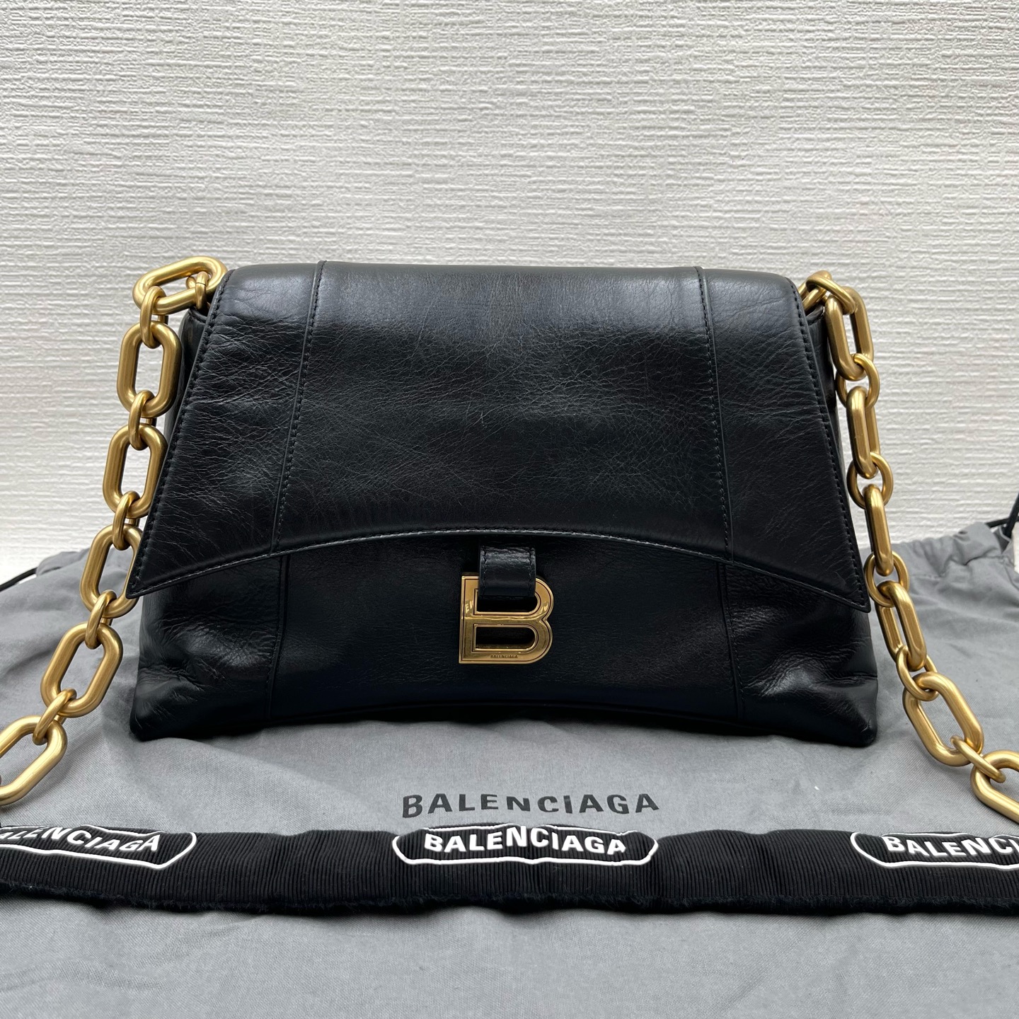Balenciaga Downtown 6890581I7BM1090 Calfskin Nylon Shoulder Bag Authentic - Image 8