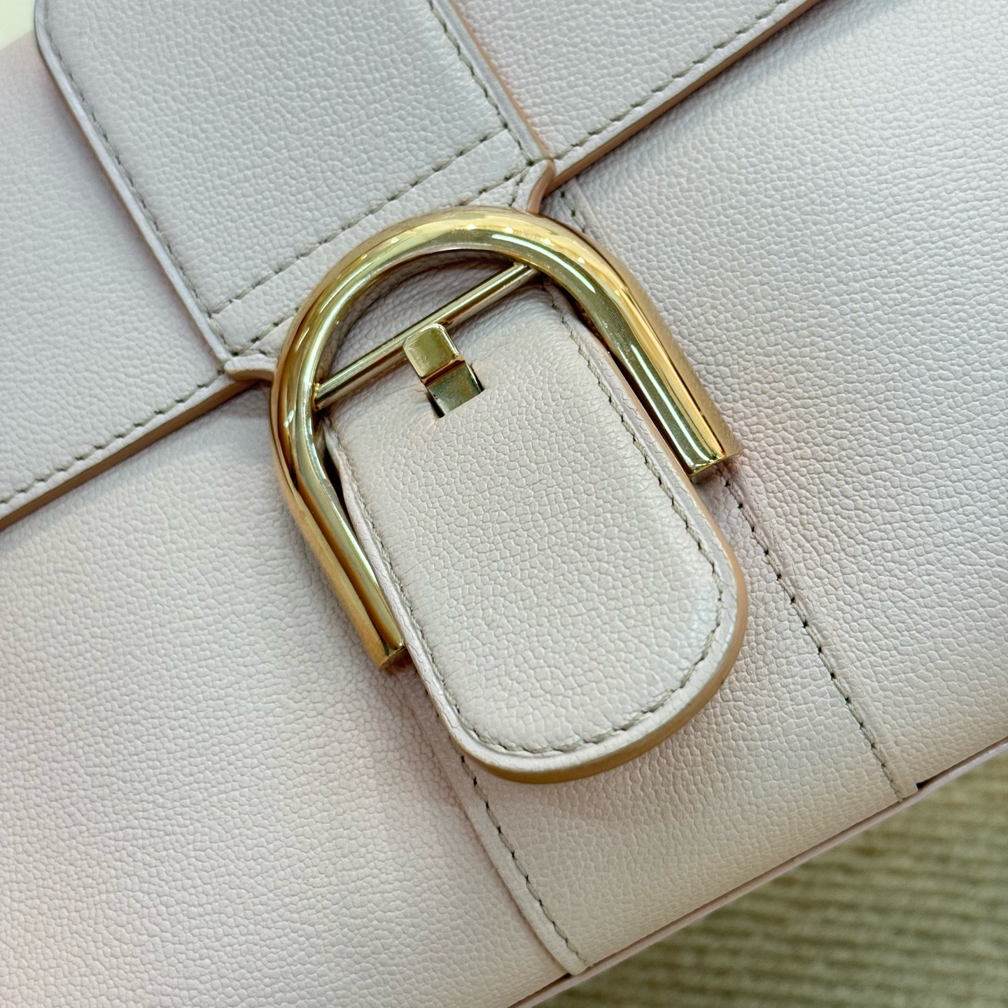 Delvaux Brilliant Crossbody Bag Sakura Pink Gold Hardware Authentic - Image 5