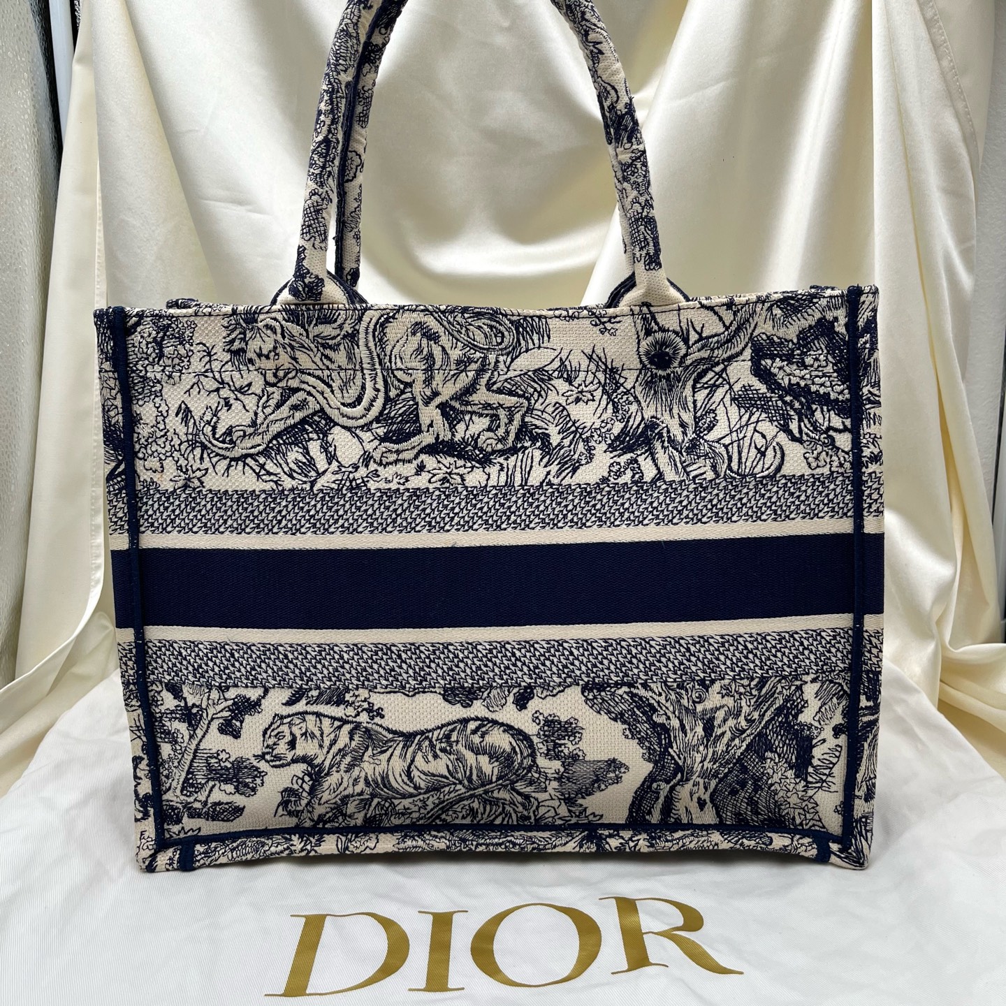DIOR BookTote Jungle Tiger Toile de Jouy Embroidery Tote Bag Blue Authentic