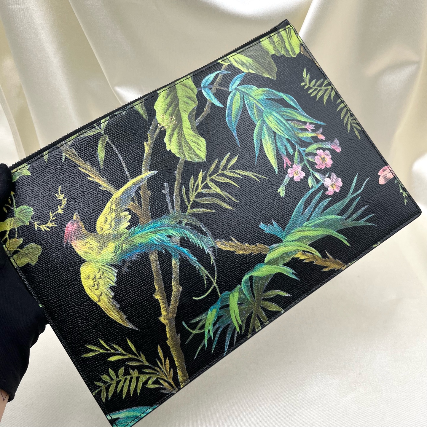 GUCCI Floral Print Leather Pouch Clutch 31cm Authentic - Image 7