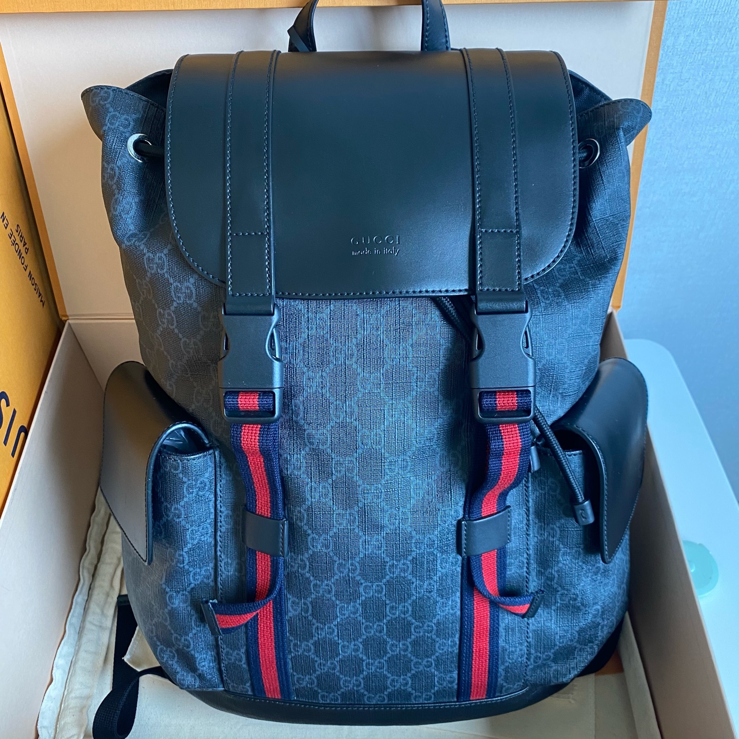 Gucci GG Supreme Canvas Shoulder Bag Black/Gray Tote Authentic