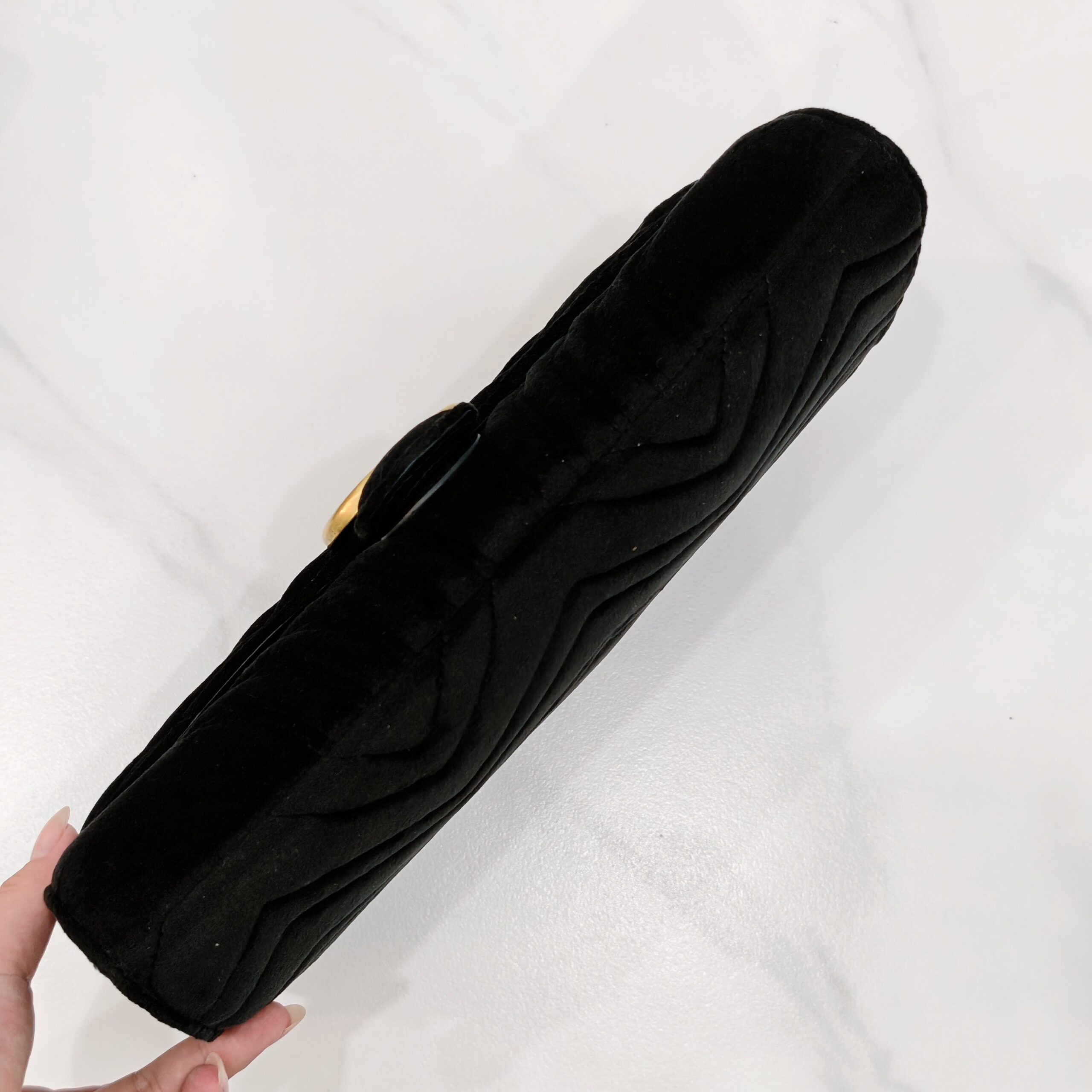 Gucci GG Marmot Matelassé Velvet Clutch Black Velvet Authentic - Image 7