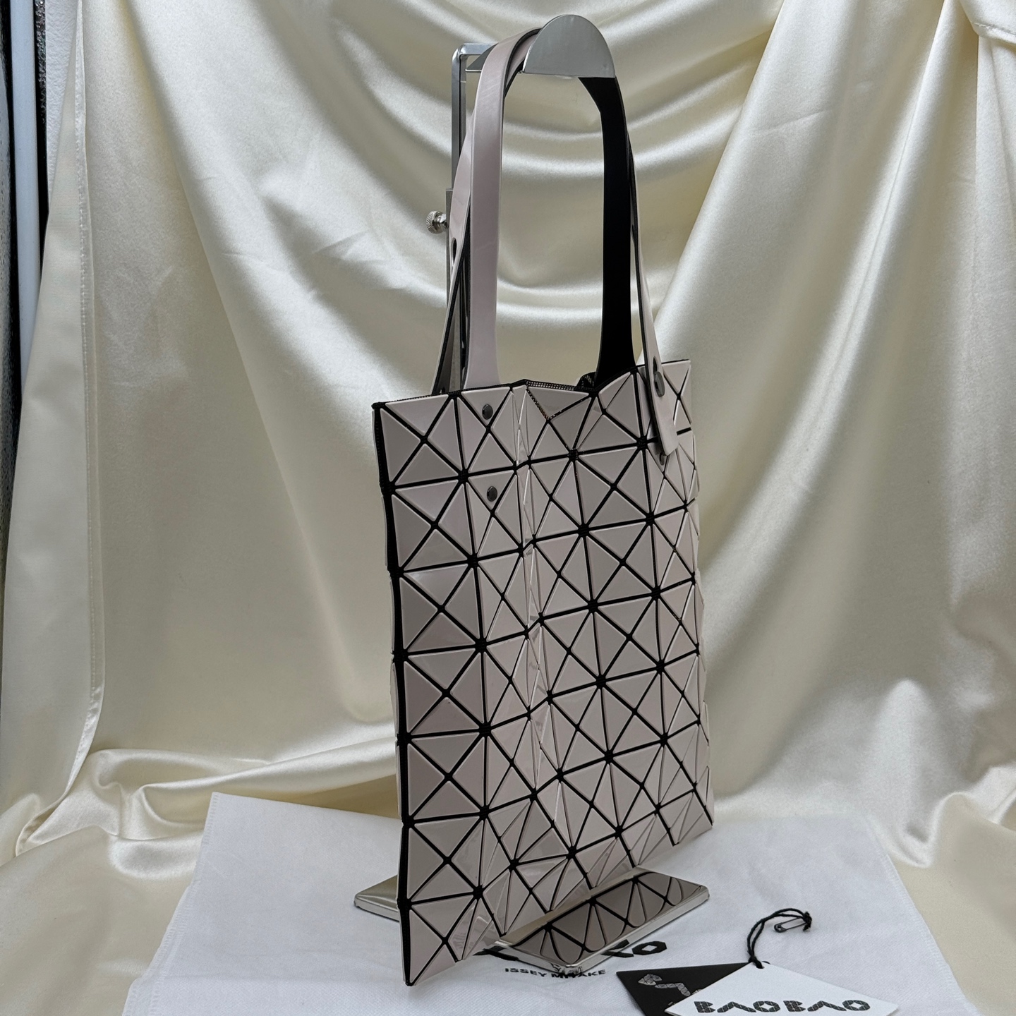 ISSEY MIYAKE Prism 7-Grid Tote Bag Beige PVC Authentic - Image 3