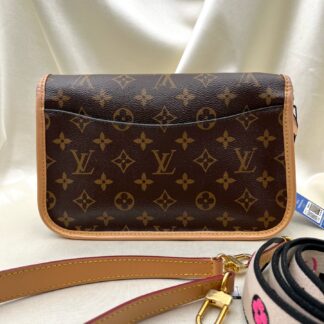 Louis Vuitton Diane Monogram Canvas Shoulder Bag Brown Authentic