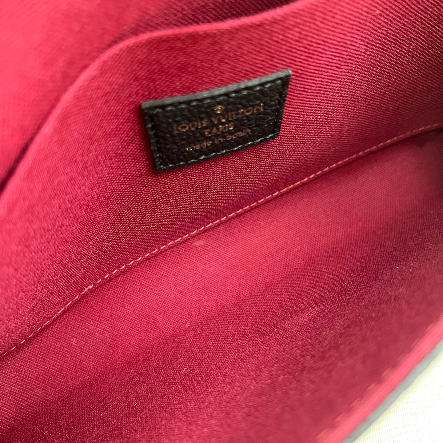 Louis Vuitton M80482 Black Calfskin Pochette Félicie Envelope Crossbod Authentic - Image 6