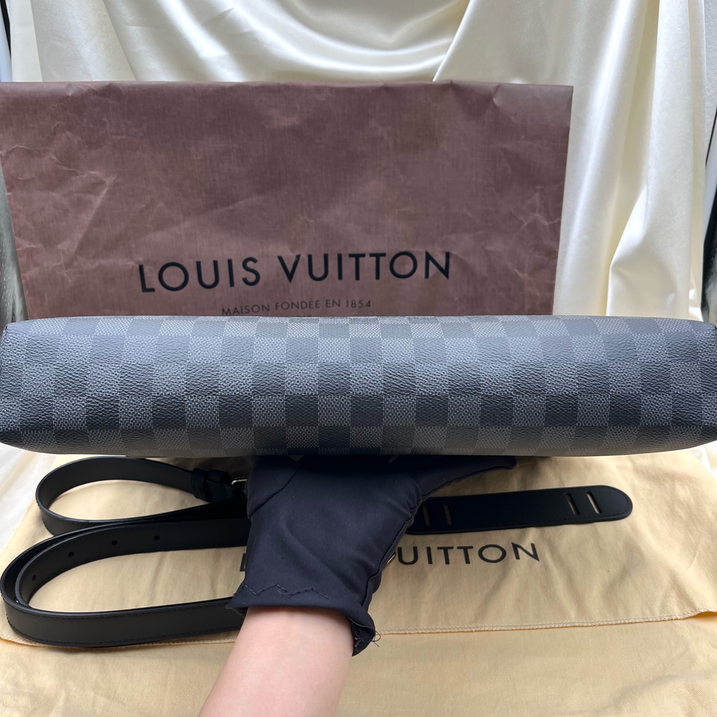 Louis Vuitton N48260 Damier Graphite Canvas Leather Briefcase Shoulder Authentic - Image 3