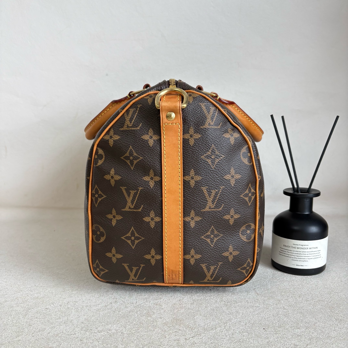 Louis Vuitton Speedy 30 Shoulder Bag MB2146 Monogram Canvas Authentic - Image 3