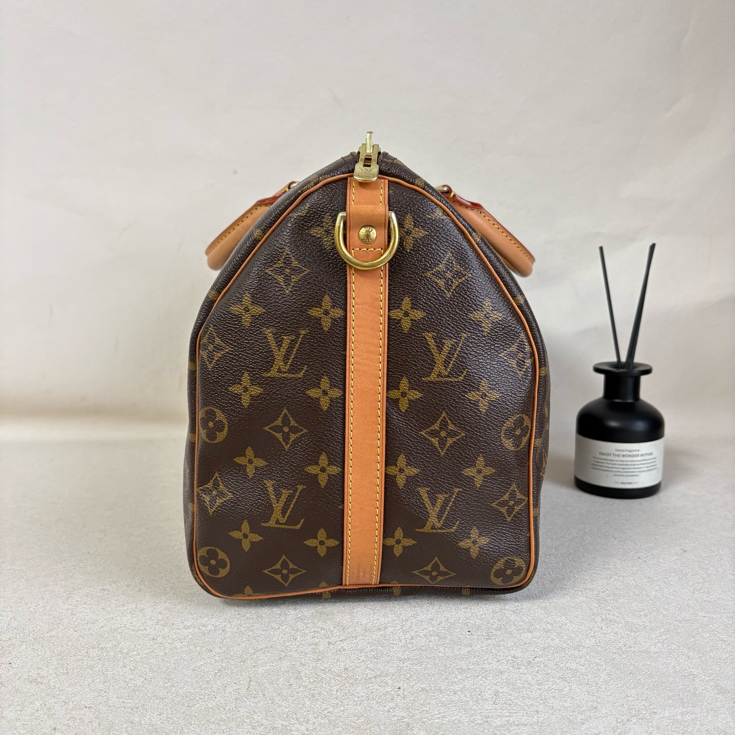 Louis Vuitton Speedy 35 Shoulder Bag Monogram Canvas Authentic - Image 3