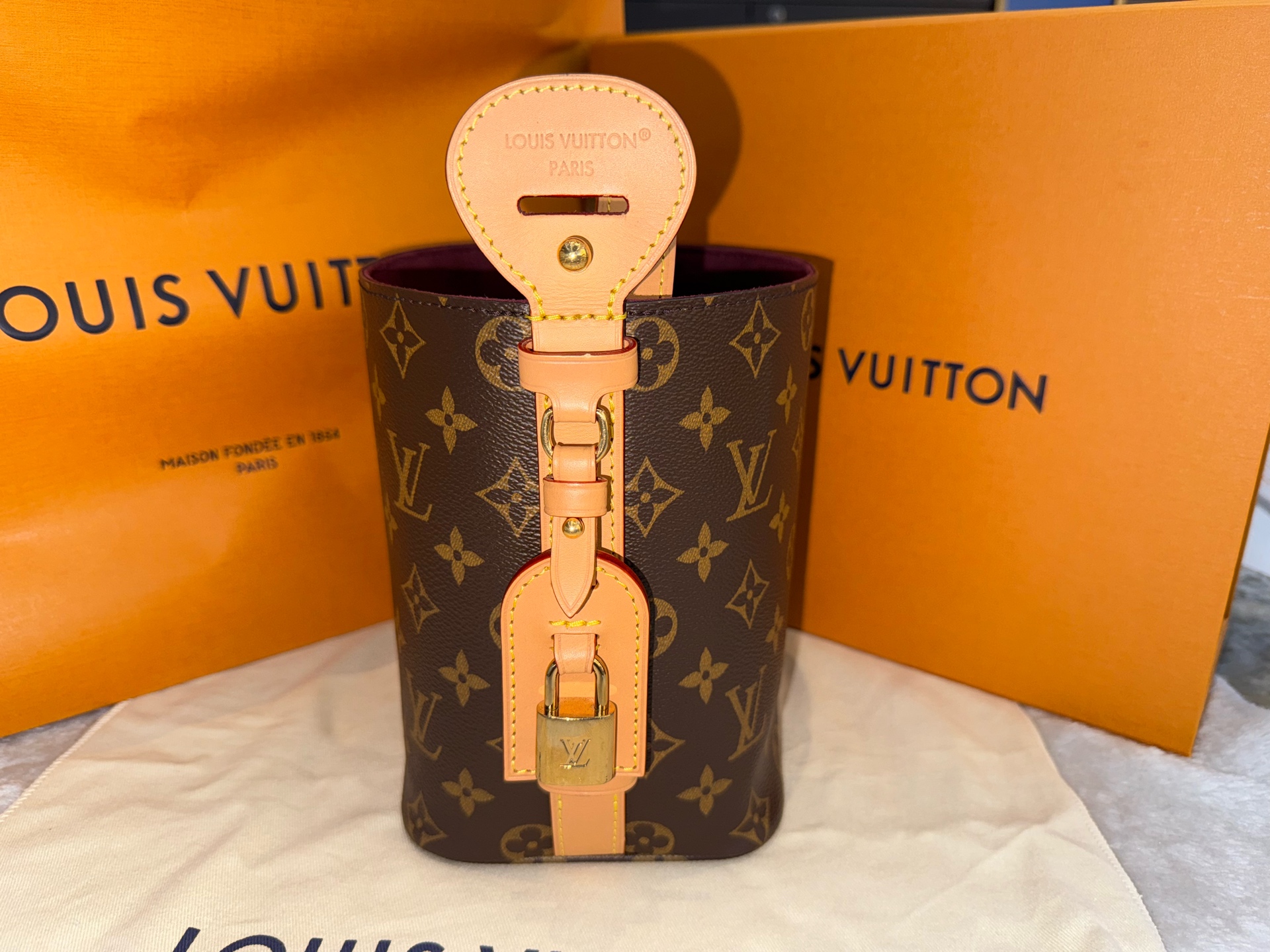 Louis Vuitton Allin BB Monogram Vachetta Leather Crossbody Authentic - Image 2
