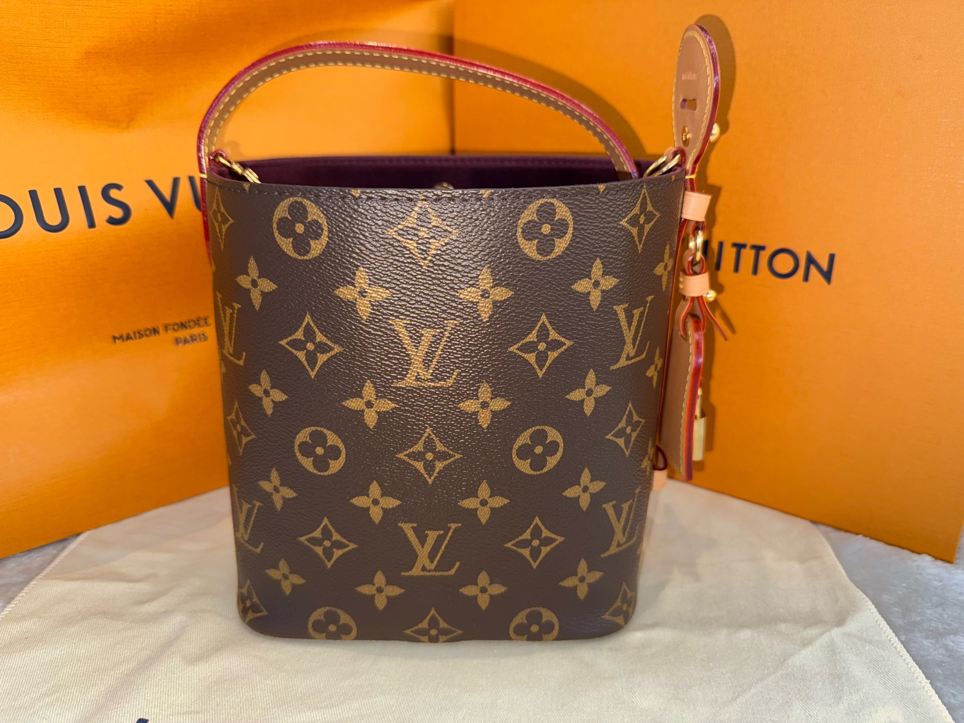 Louis Vuitton Allin BB Monogram Vachetta Leather Crossbody Authentic - Image 3