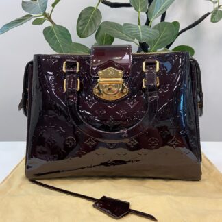 LV Melrose Avenue Cherry Patent Leather Gold Hardware Top Handle Bag 3 Authentic