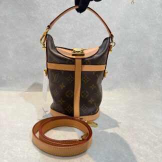 Louis Vuitton Duffle Monogram Handbag Crossbody 22x23x14 Authentic