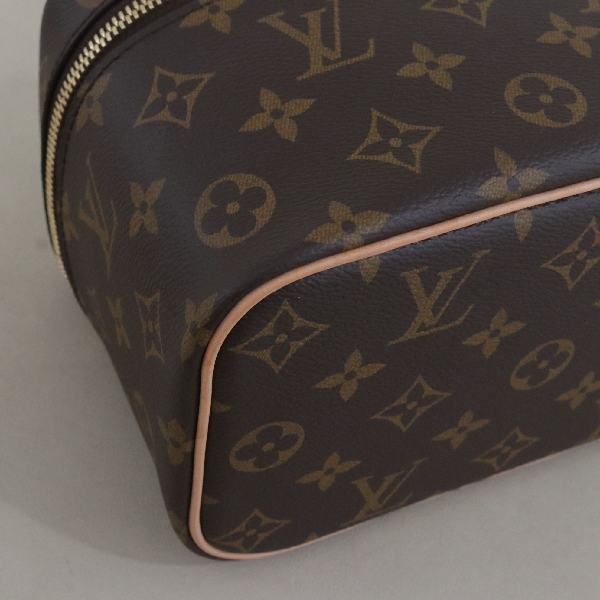 LV Nice Mini M44495 Cosmetic Pouch Monogram Canvas Authentic - Image 2
