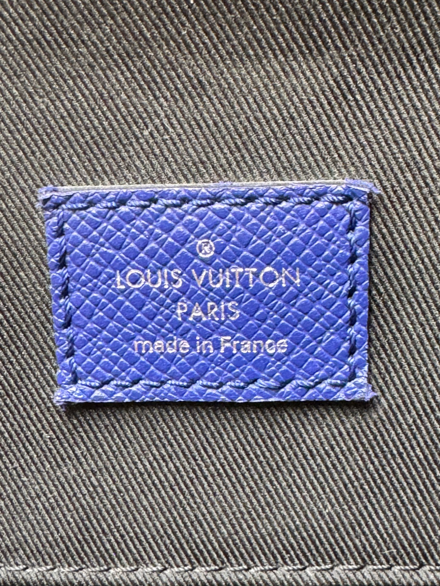 LV Blue Leather Men's Backpack 29cm Authentic - Image 8
