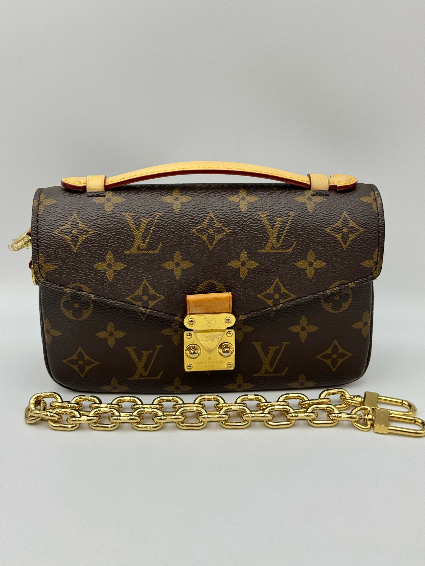 Louis Vuitton Monogram Coated Canvas Mini Messenger Bag 21.5x6x13.5 Authentic