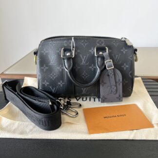 LV Keepall 25 Black Handbag Crossbody Authentic