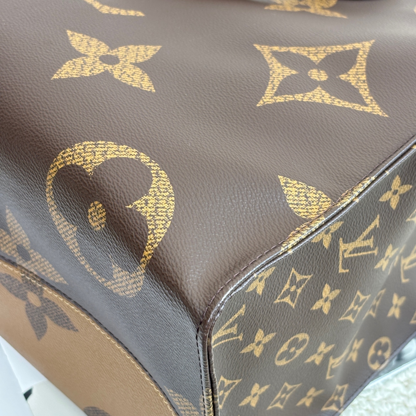 LV Onthego Brown/Caramel Monogram Large Tote Authentic - Image 8