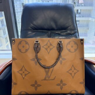 LV Onthego Large Tote Authentic