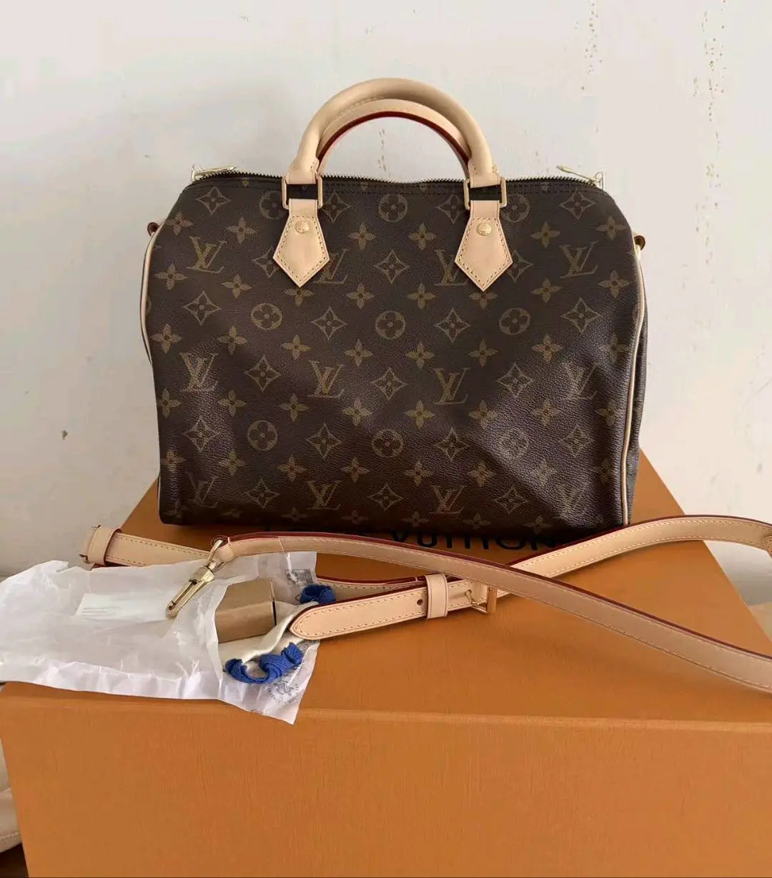 LV Speedy 30 Shoulder Bag Authentic