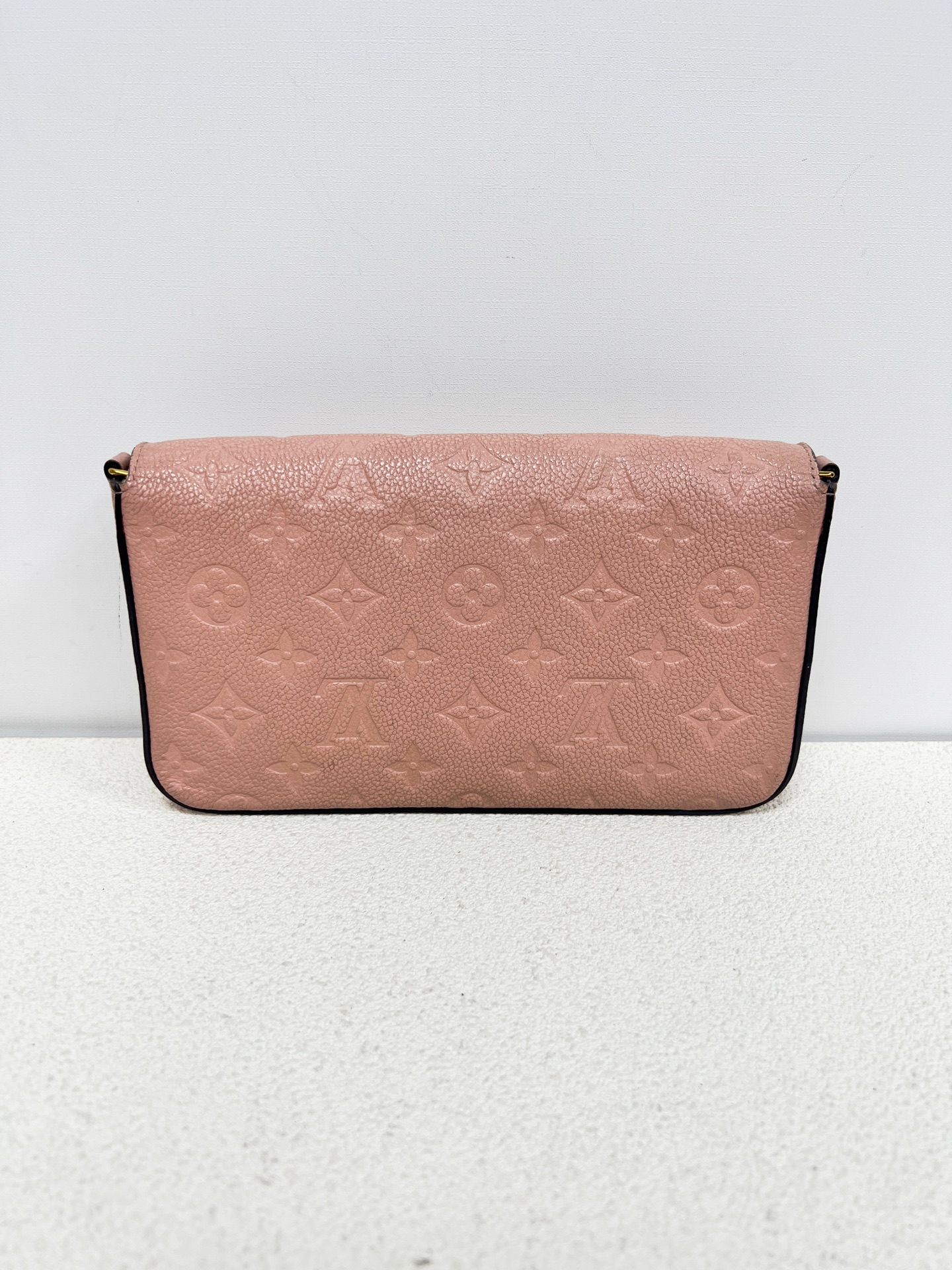 LV Pink Leather Tri-Fold Chain Bag Calfskin Gold Hardware Authentic - Image 2