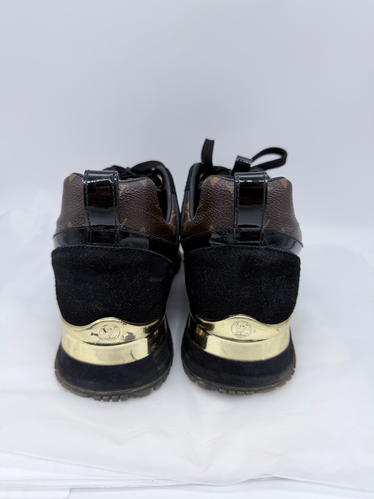 LV Run Away Sneakers 35.5 7cm Heel 98% New Women's Shoes Authentic - Image 2