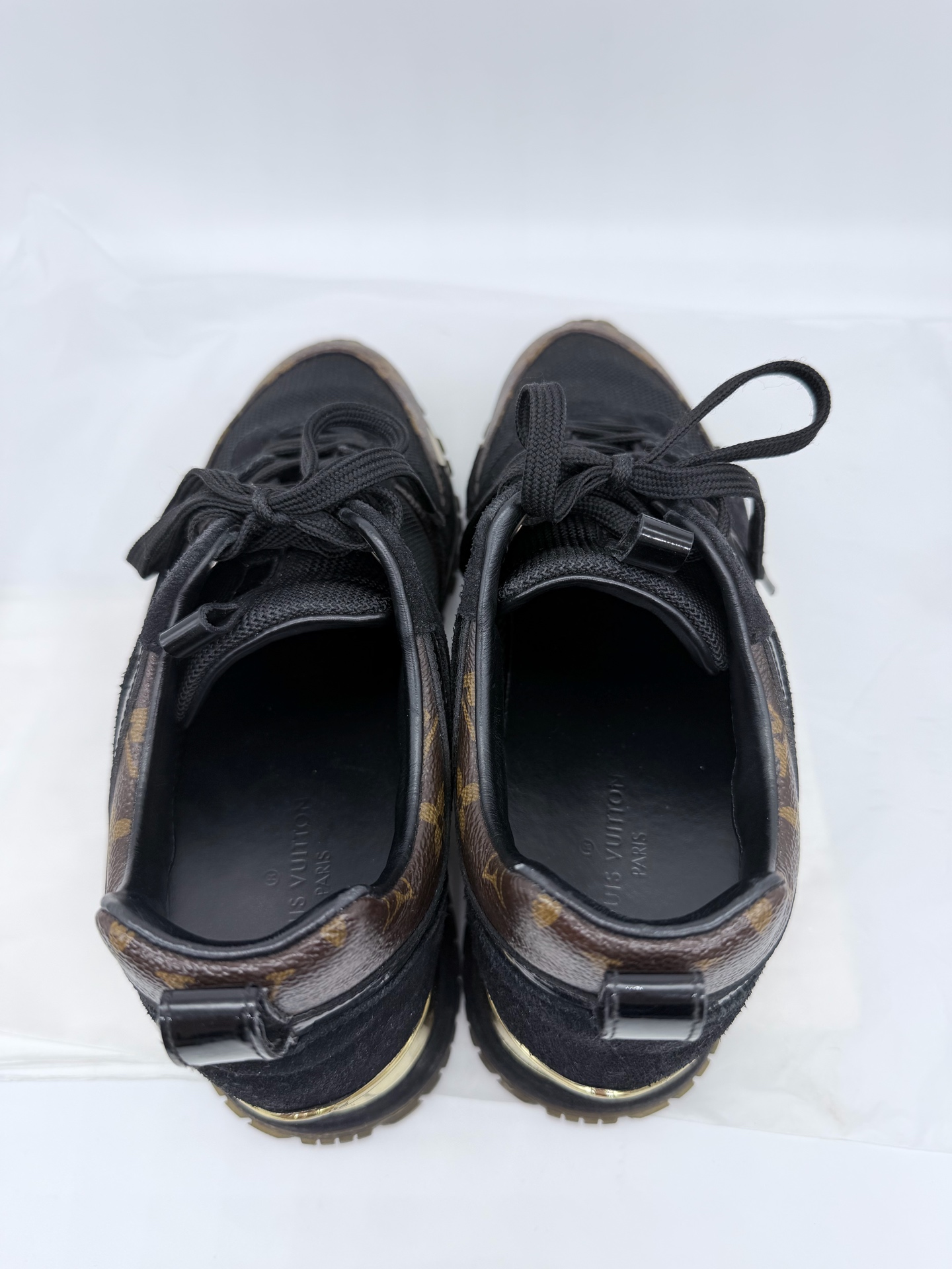 LV Run Away Sneakers 35.5 7cm Heel 98% New Women's Shoes Authentic - Image 4