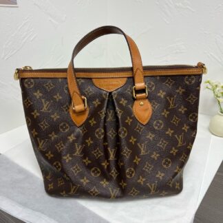 LV Tote Bag Missing Strap Authentic