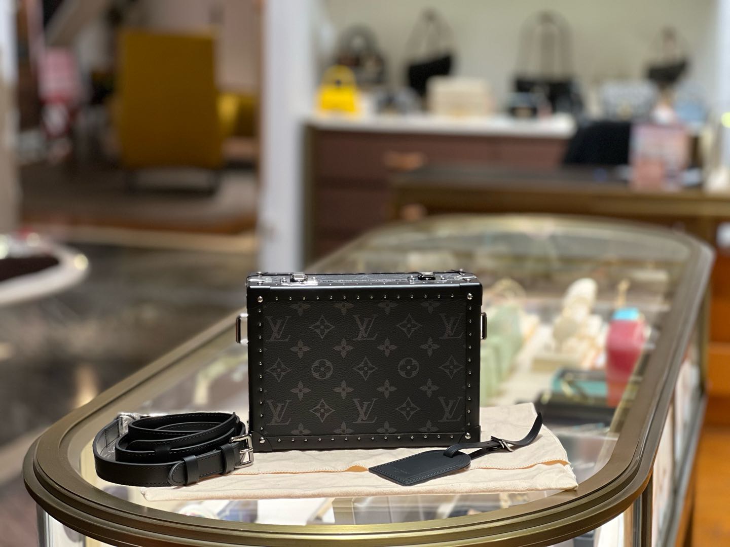 LV Black Obsidian Clutch Box Mini Trunk Limited Runway Unused Authentic