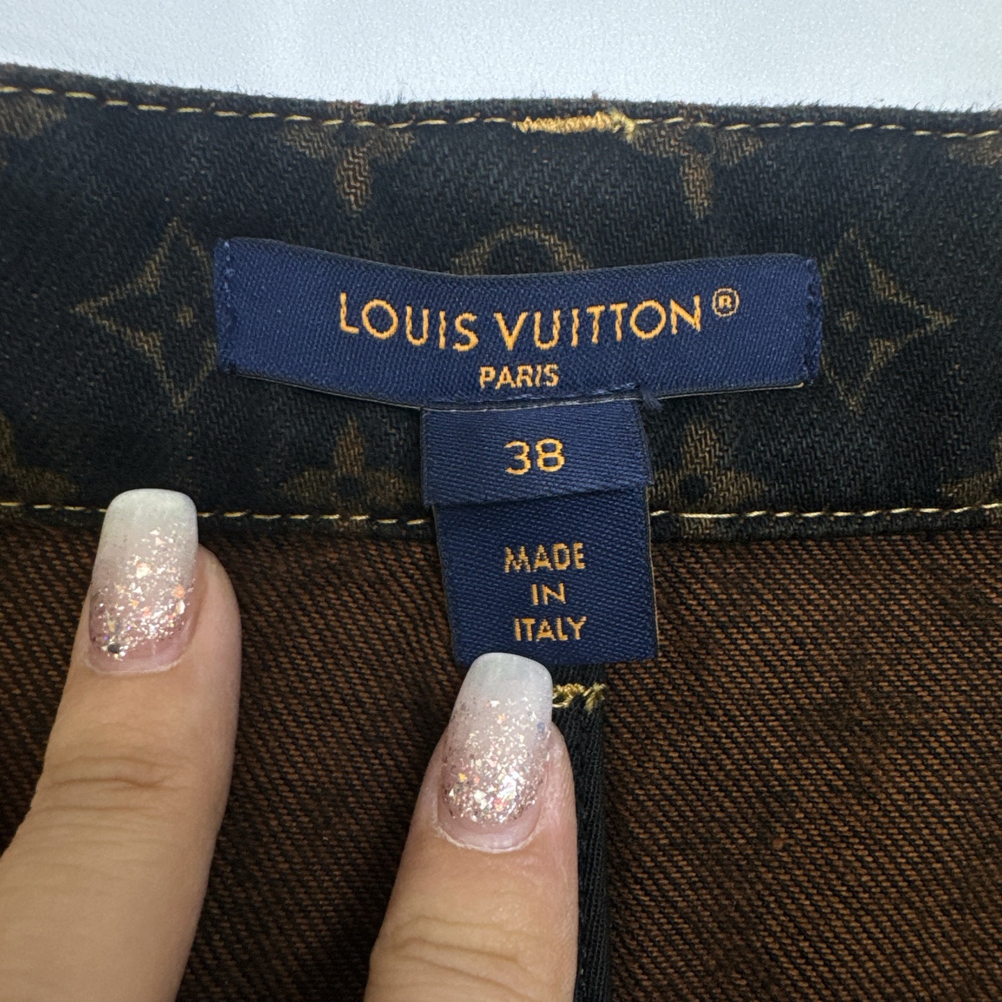 LV Louis Vuitton SS25 Letter Print Denim Skirt Size 38 M Authentic - Image 2