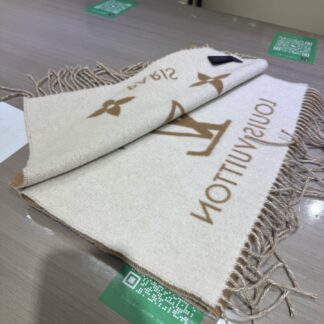 LV Louis Vuitton Milk Tea Gradient Reversible Cashmere Scarf 170x45 Authentic