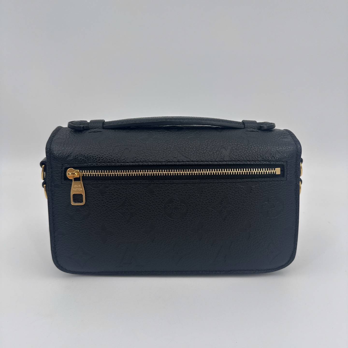 LV Louis Vuitton Black Messenger Small 21.5x6x13.5cm Chip Authentic - Image 2