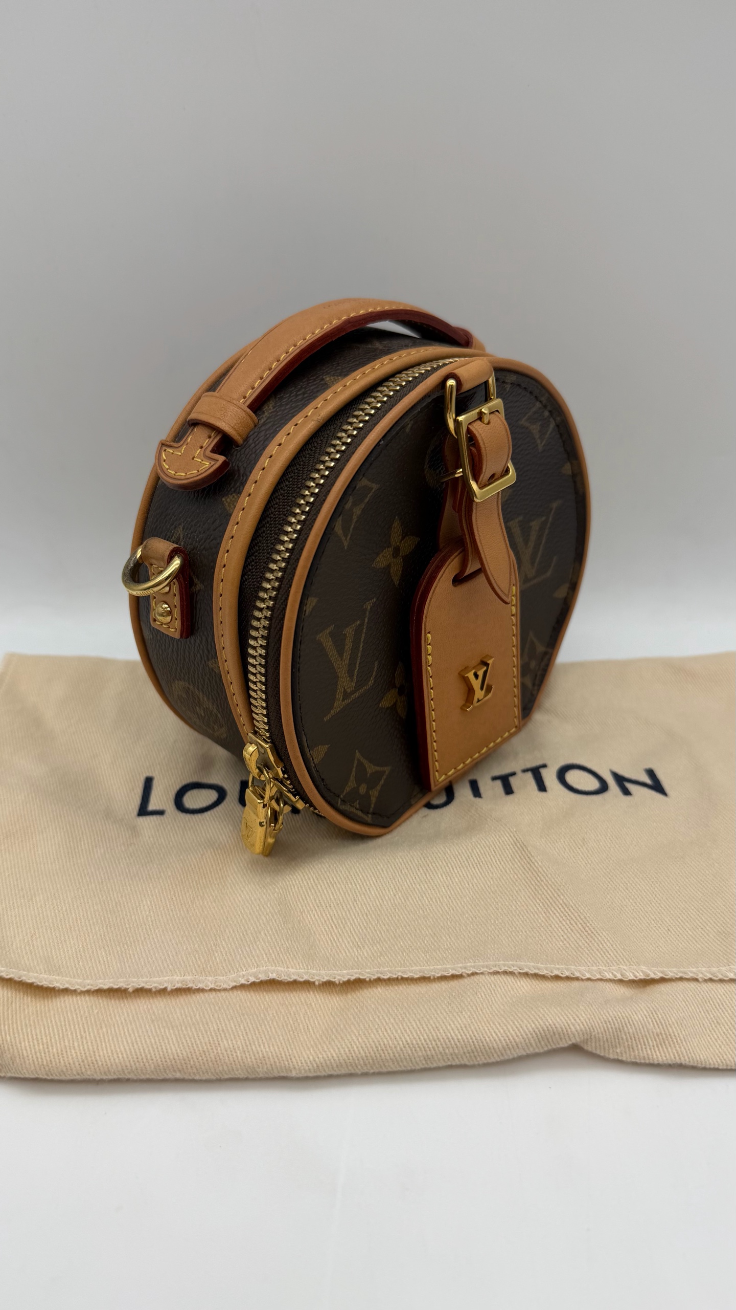 LV Mini Boite Chapeau Monogram Canvas Crossbody Authentic - Image 2