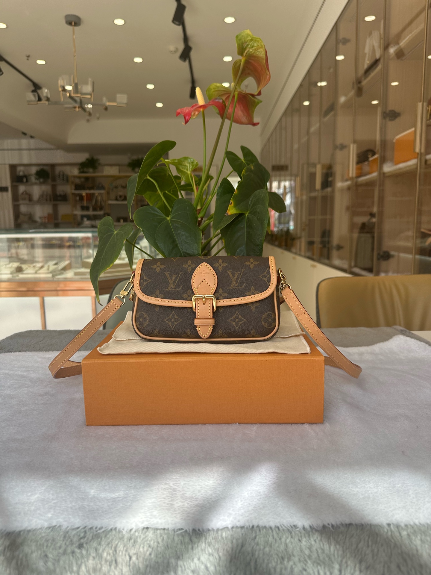 LV Louis Vuitton Nano Diane Monogram Mini Bag M83298 Authentic