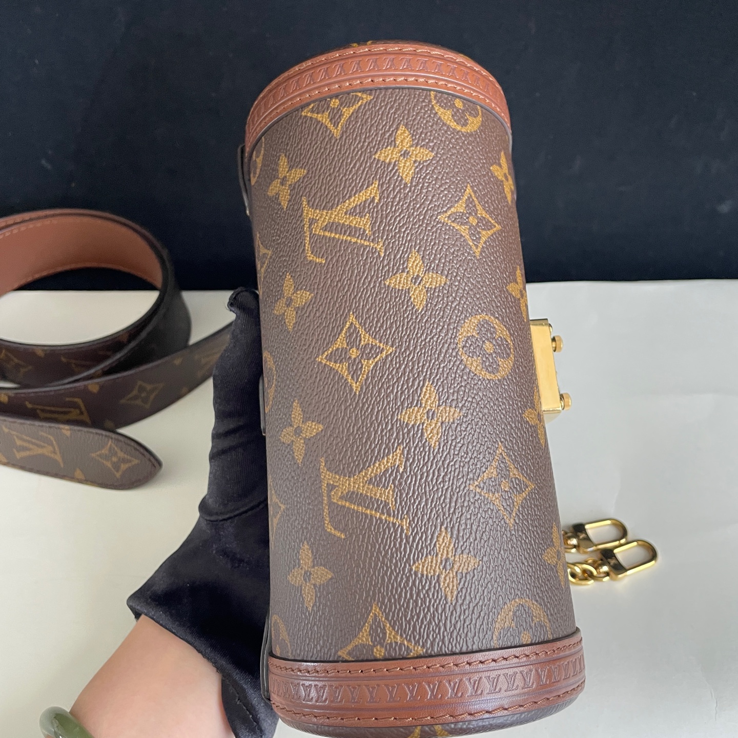 LV Papillon Trunk Monogram Shoulder Bag Crossbody Chain Dual Straps Du Authentic - Image 9