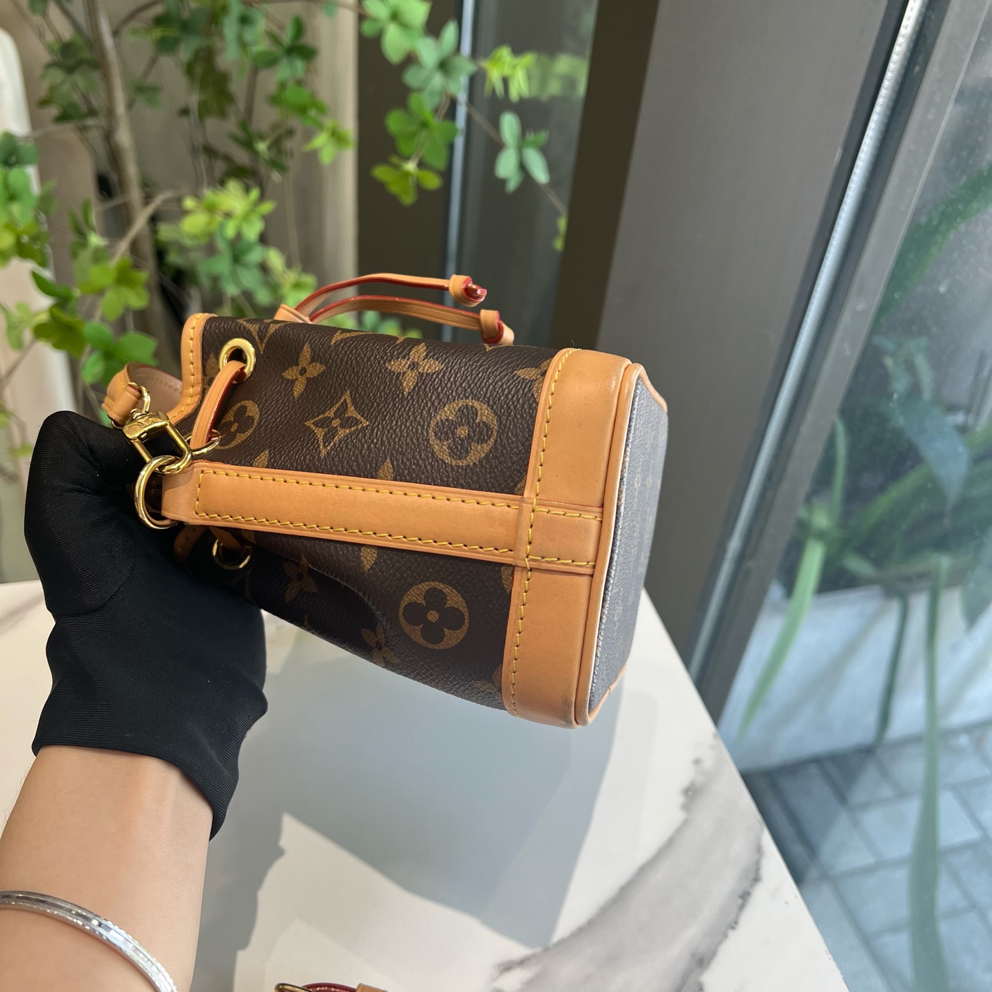 LV Louis Vuitton Nano Noe Monogram Brown Mini Bucket Bag Authentic - Image 4