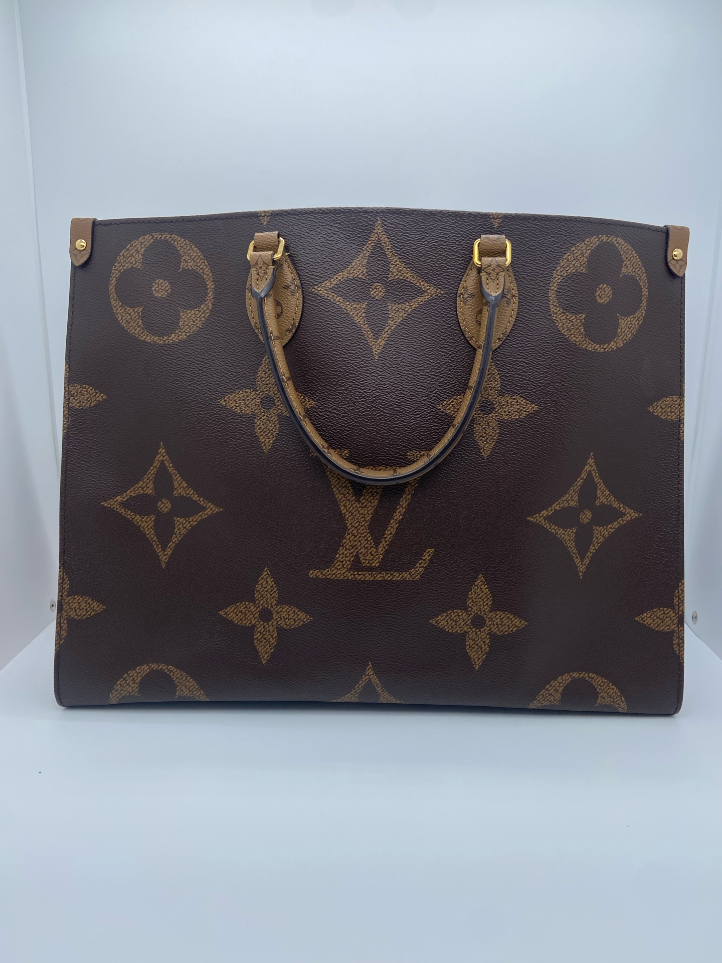LV Onthego GM Black Shoulder Bag 2023 Chip Auth Authentic