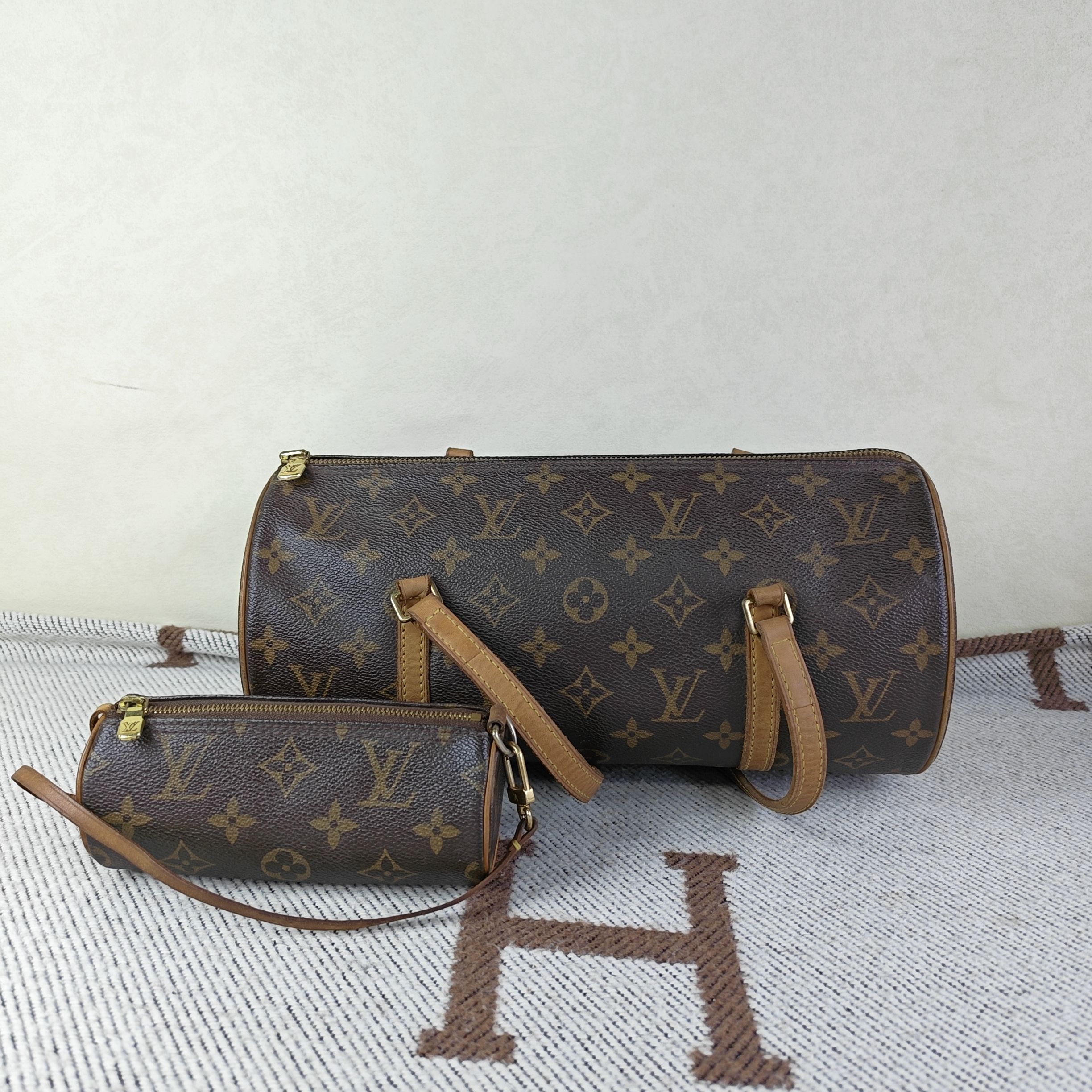 LV Monogram Vintage Round Cylinder Top Handle Bag Authentic