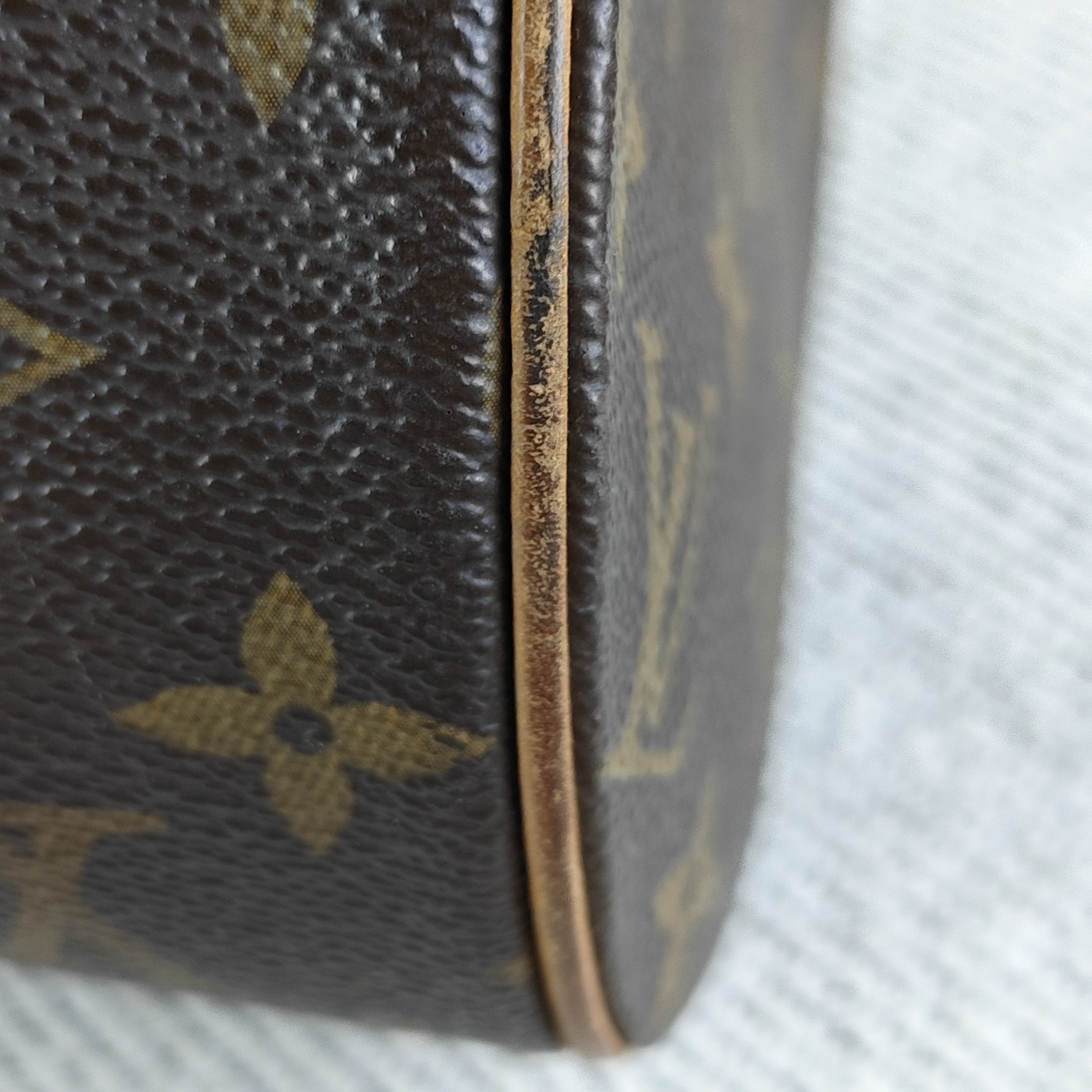 LV Monogram Vintage Round Cylinder Top Handle Bag Authentic - Image 7