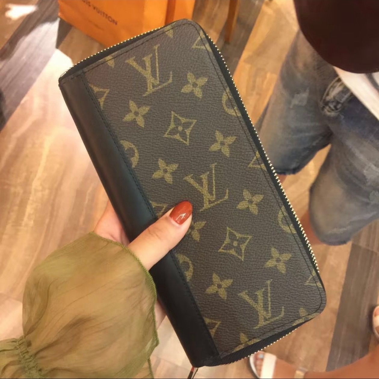 LV Monogram Black Leather Long Wallet Multi-Card Holder Authentic - Image 3