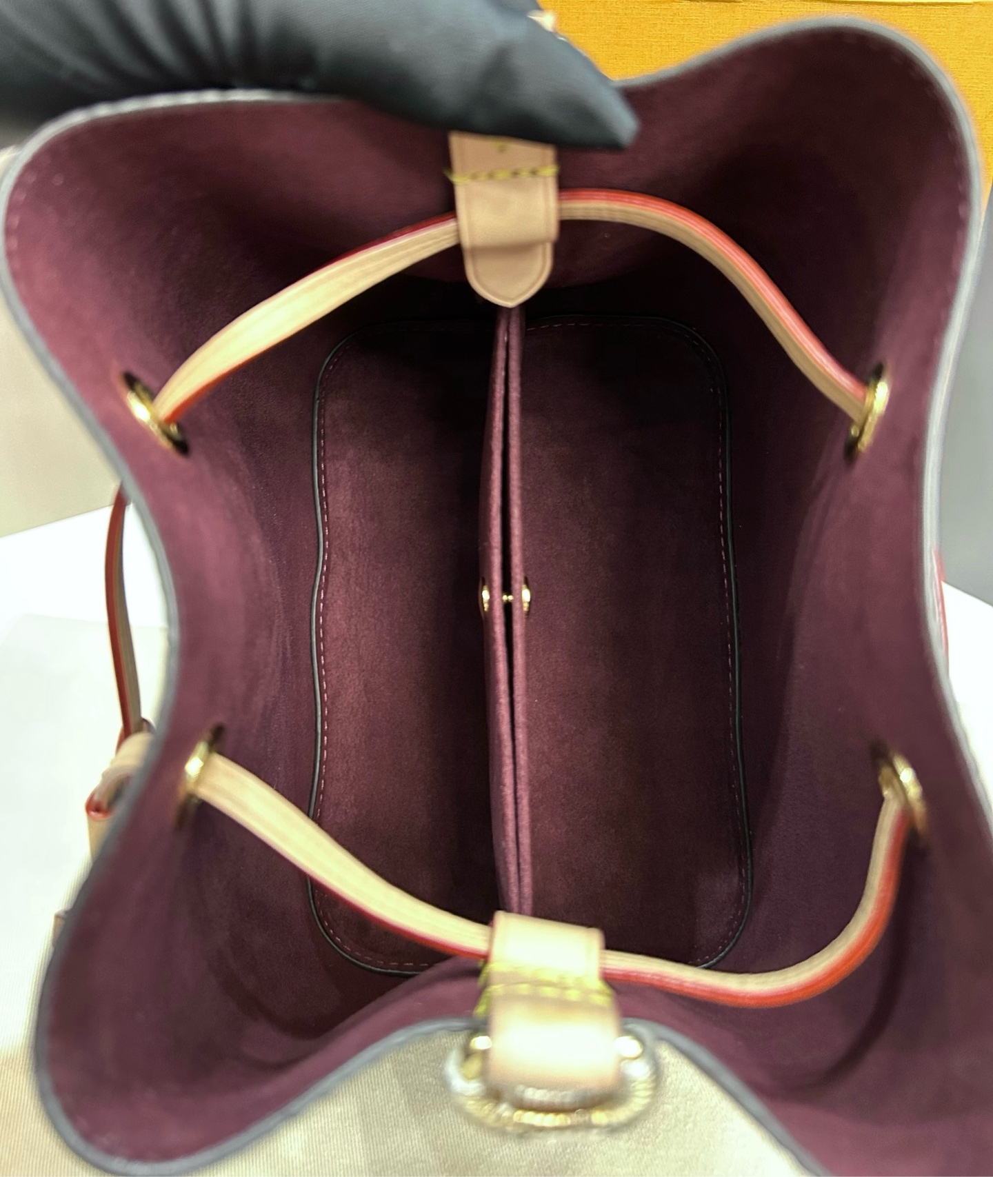 LV Louis Vuitton Monogram Bucket & Drawstring Bag Authentic - Image 9