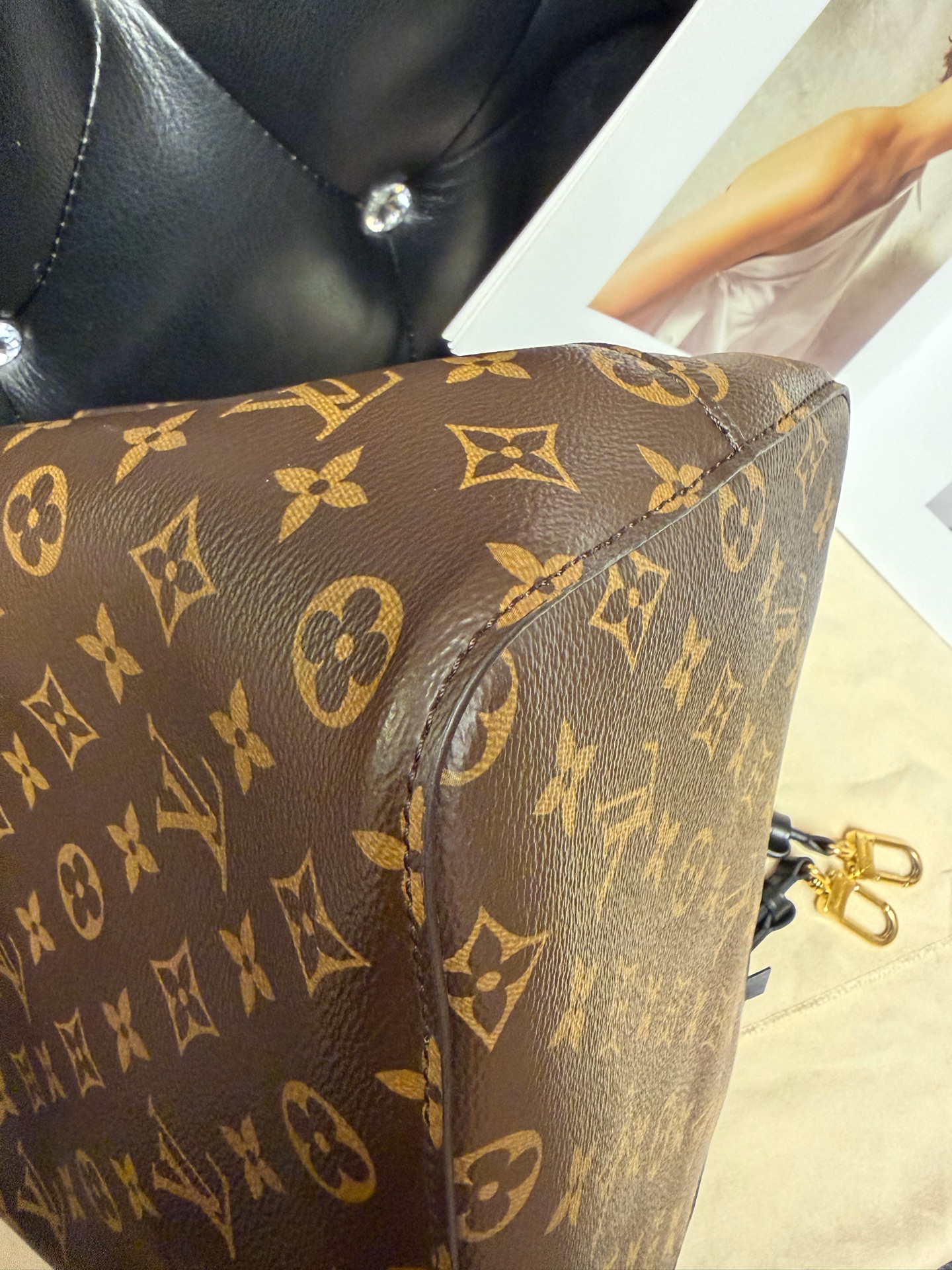 LV Black Bucket Bag 99% New with Chip & Code Authentic - Image 4