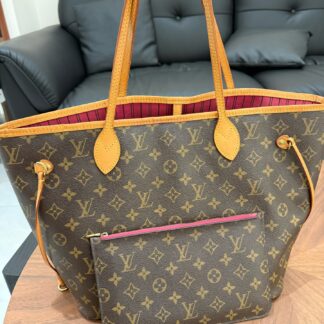 Louis Vuitton Neverfull MM Tote Bag Authentic