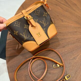 Louis Vuitton Monogram Canvas Crossbody Bag Authentic