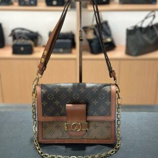 Louis Vuitton Dauphine Bicolor Chip Medium 25x17x10.5 Authentic