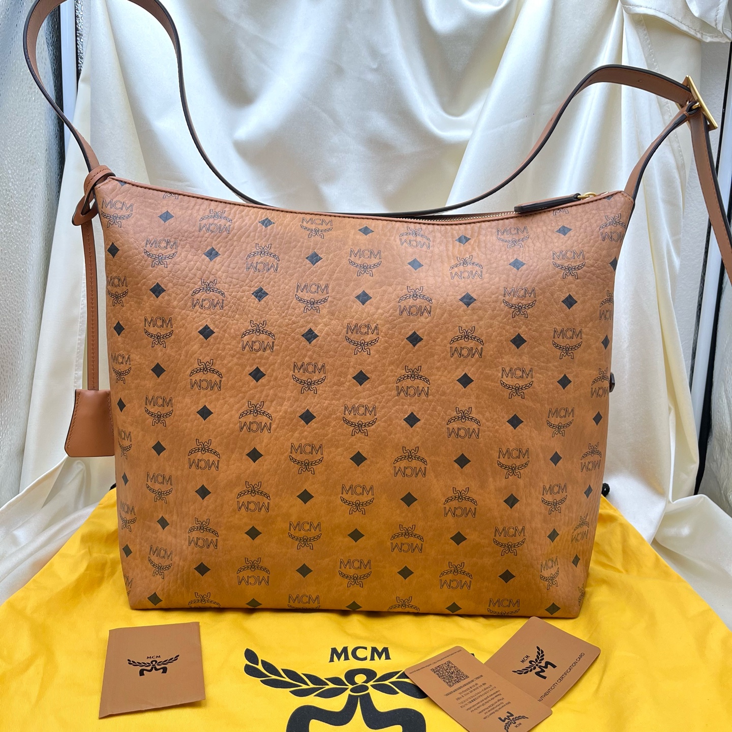 MCM Aren Visetos Monogram Canvas Hobo Shoulder Bag Brown Cognac Authentic - Image 2