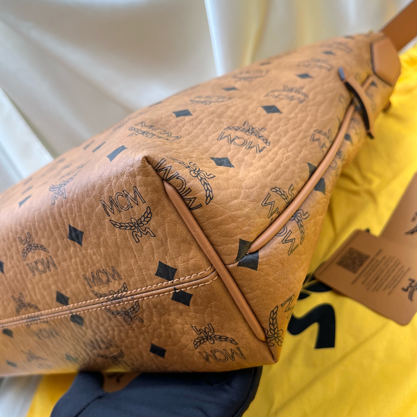 MCM Aren Visetos Monogram Canvas Hobo Shoulder Bag Brown Cognac Authentic - Image 9
